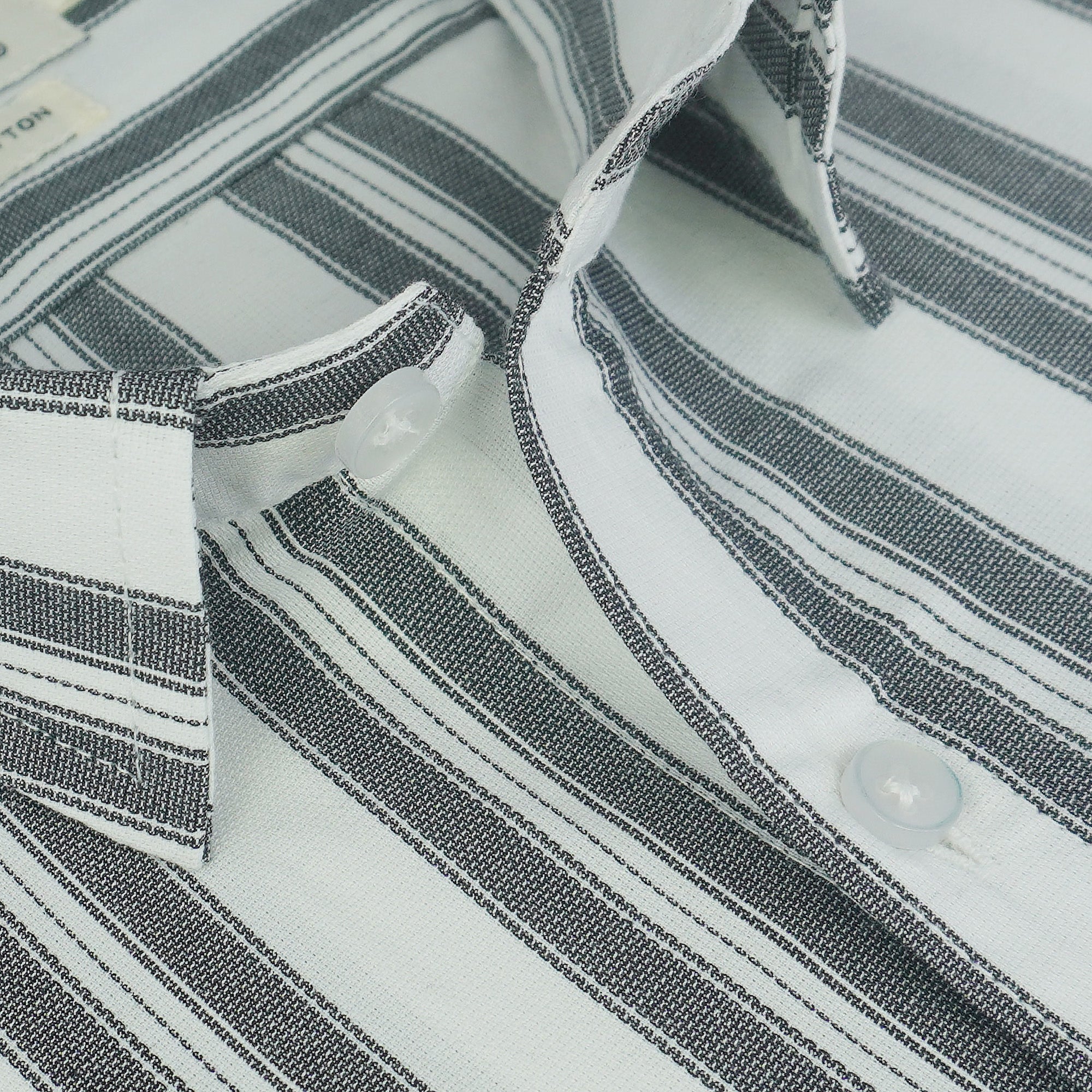 Men's 100% Cotton Striped Half Sleeves Shirts (Black)