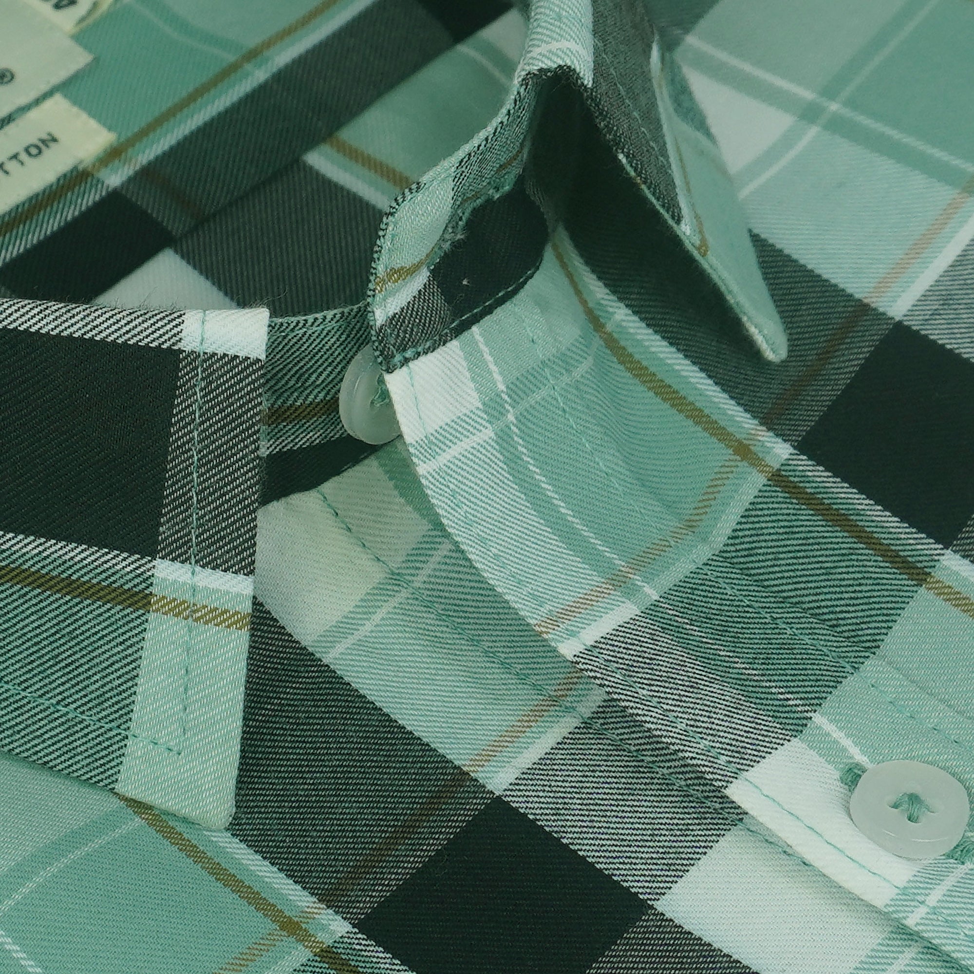 Men's 100% Cotton Checkered Half Sleeves Shirts (Green)