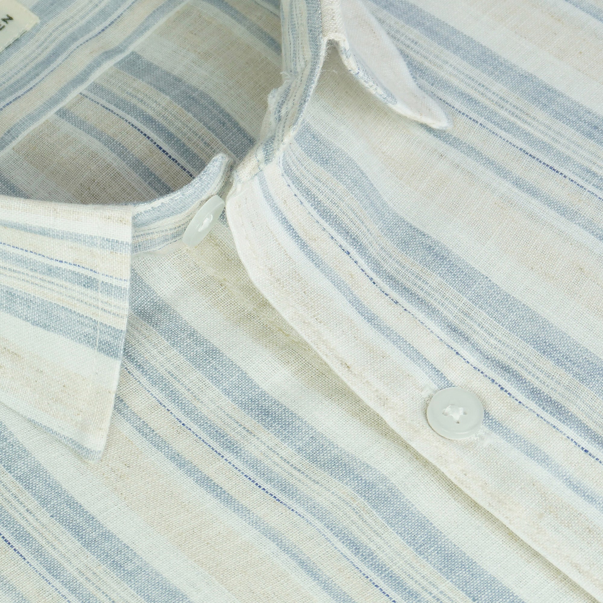 Men's Cotton Linen Striped Half Sleeves Shirt (Blue)