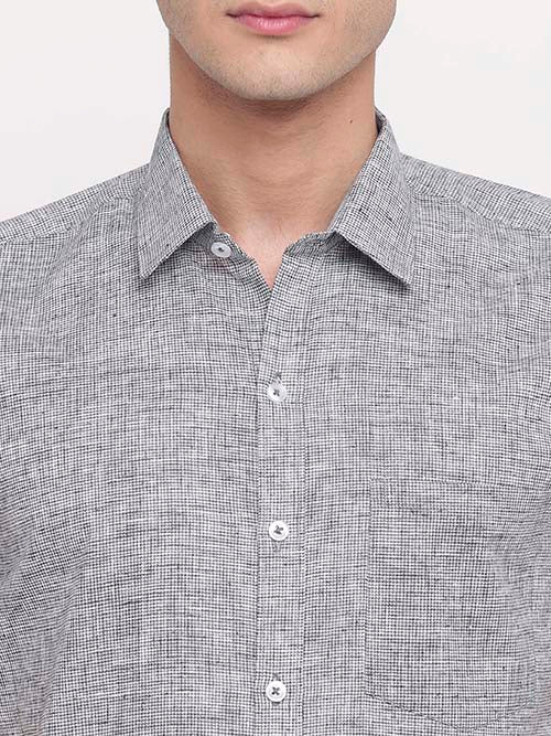 Men's Cotton Linen Pin Checks Half Sleeves Shirt (Grey)