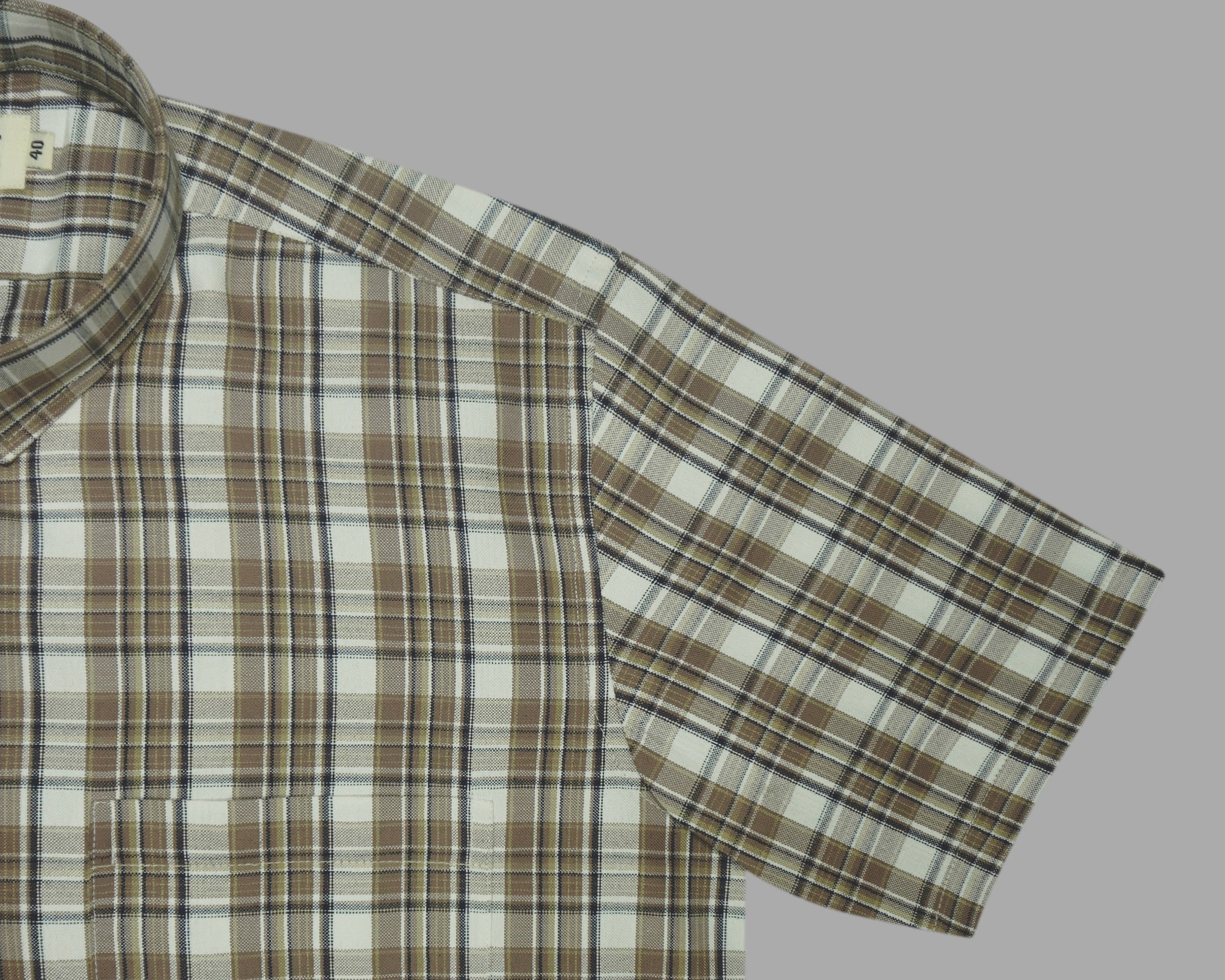 Men's Cotton Linen Checkered Half Sleeves Shirts (Brown)