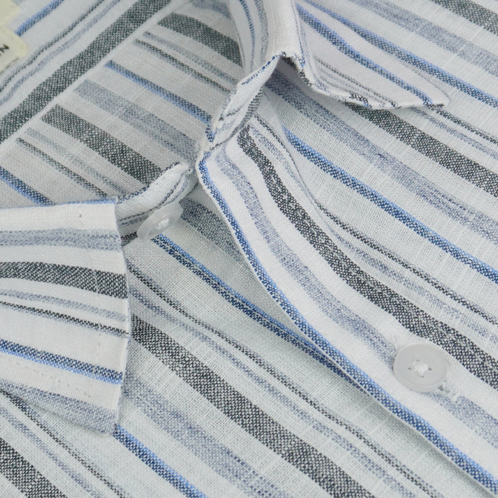 Men's Cotton Linen Striped Half Sleeves Shirt (Blue)
