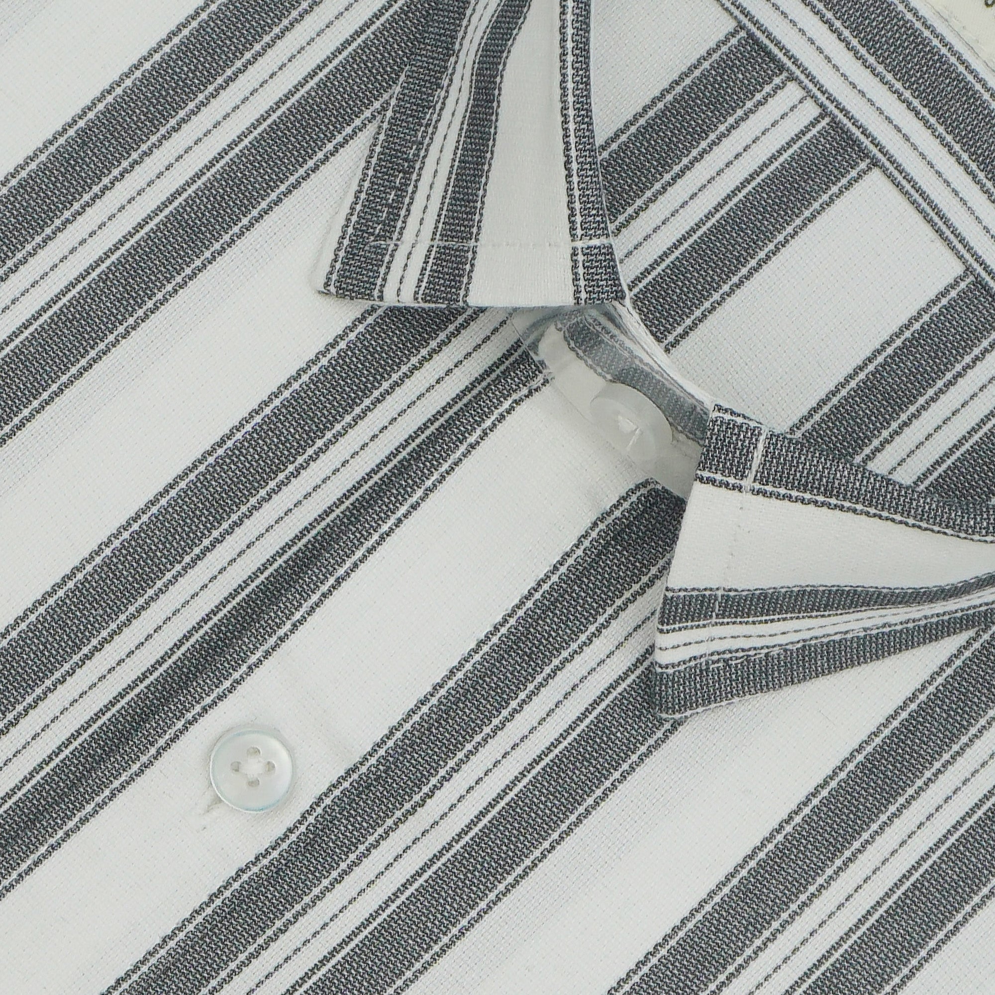 Men's 100% Cotton Striped Half Sleeves Shirts (Black)
