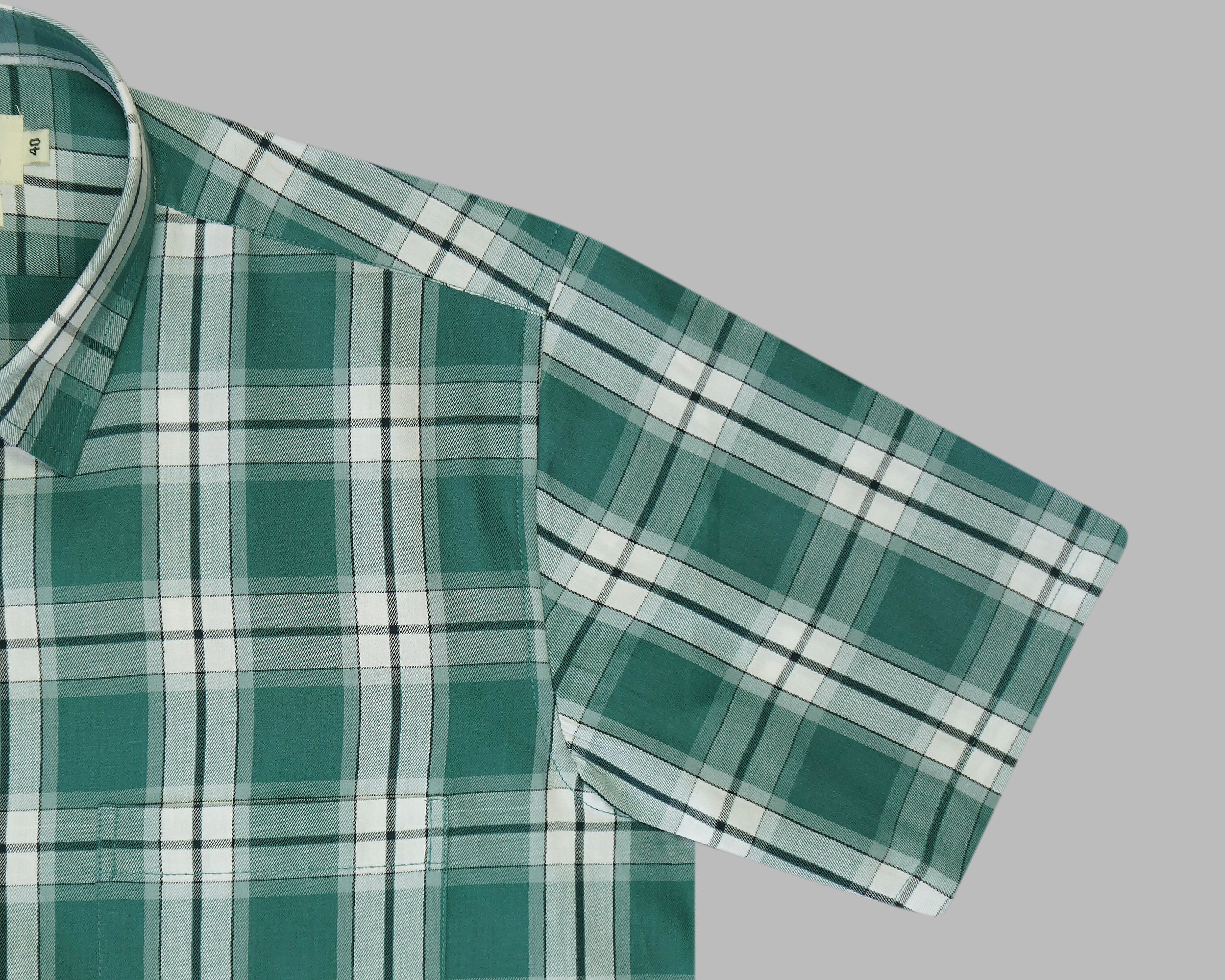 Men's 100% Cotton Checkered Half Sleeves Shirt (Green)