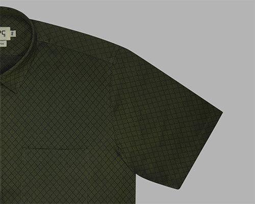 Men's 100% Cotton Chevron Half Sleeves Shirt (Olive Green)