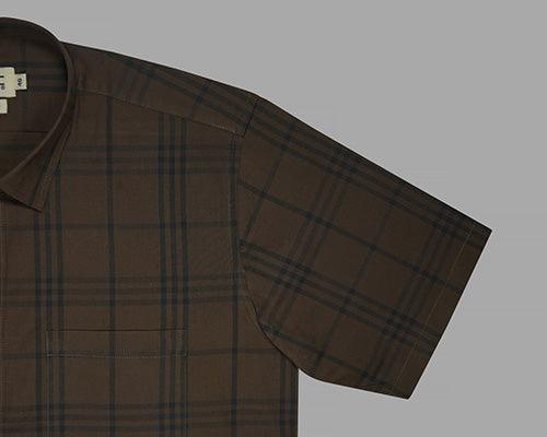 Men's 100% Cotton Grid Tattersall Checkered Half Sleeves Shirt (Brown)