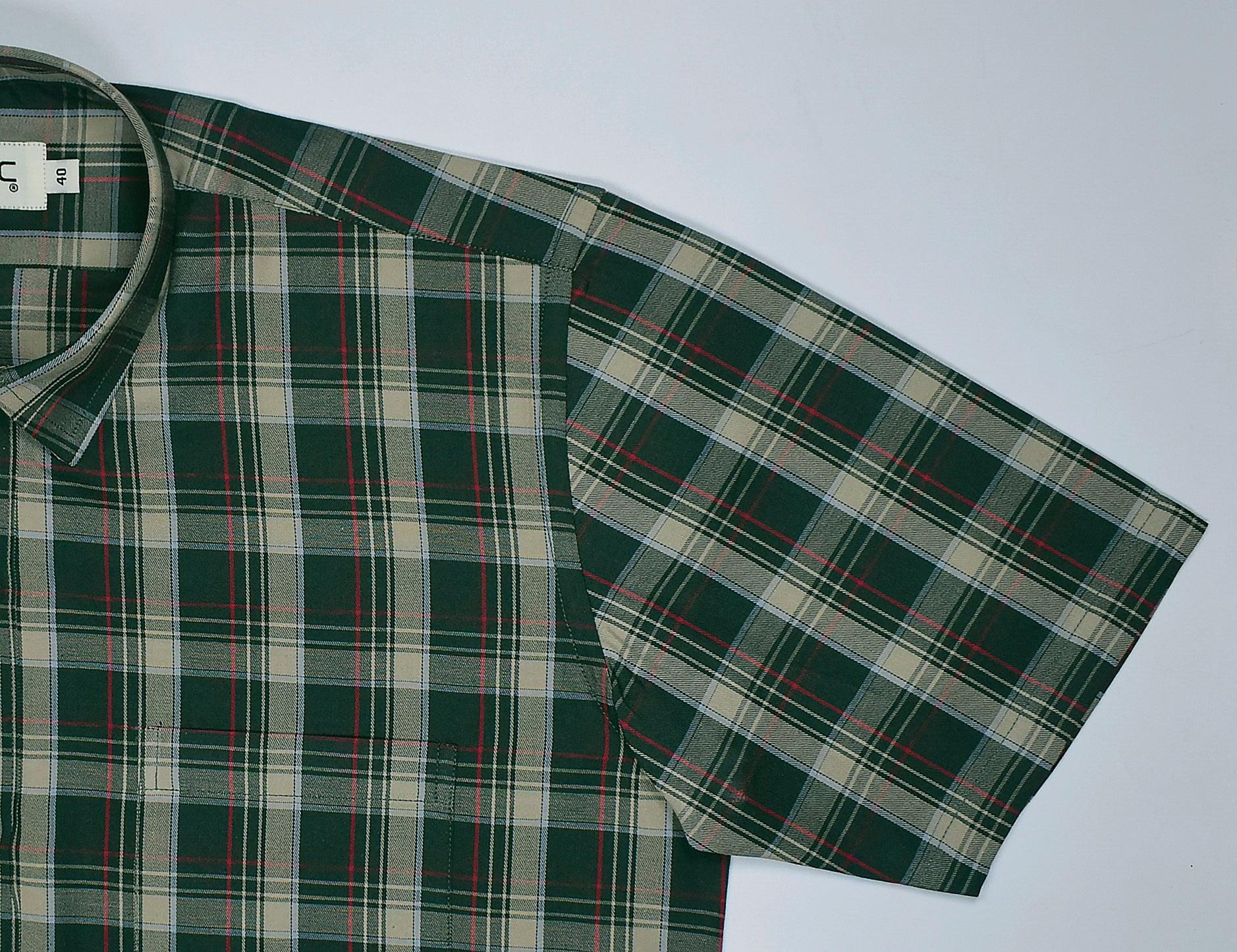 Men's 100% Cotton Tartan Checkered Half Sleeves Shirt (Bottle Green)