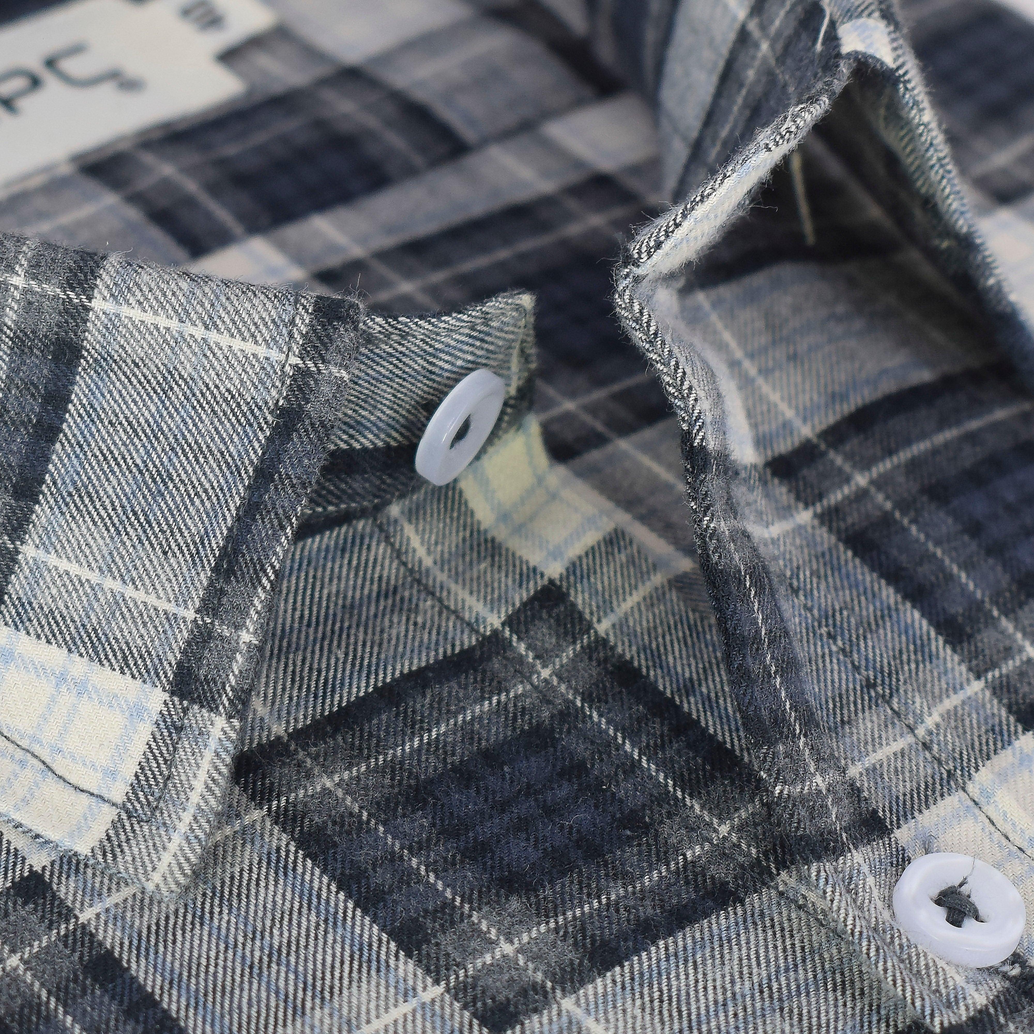 Men's 100% Cotton Tartan Checkered Half Sleeves Shirt (Grey)